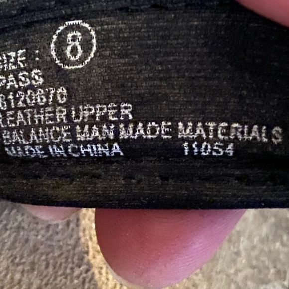 earth shoes flip flops